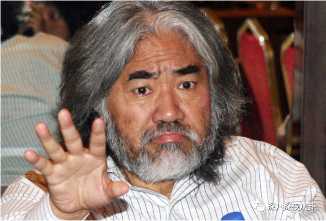 69岁再当爹，老牌海王这次收了个“娘道课代表”？