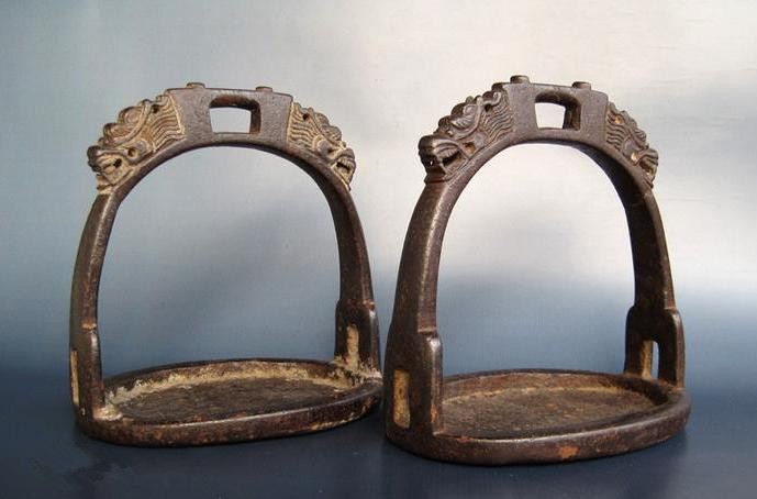 中国为什么总被卡脖子