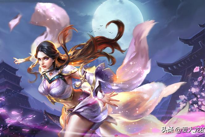王者荣耀露娜出什么装备好？