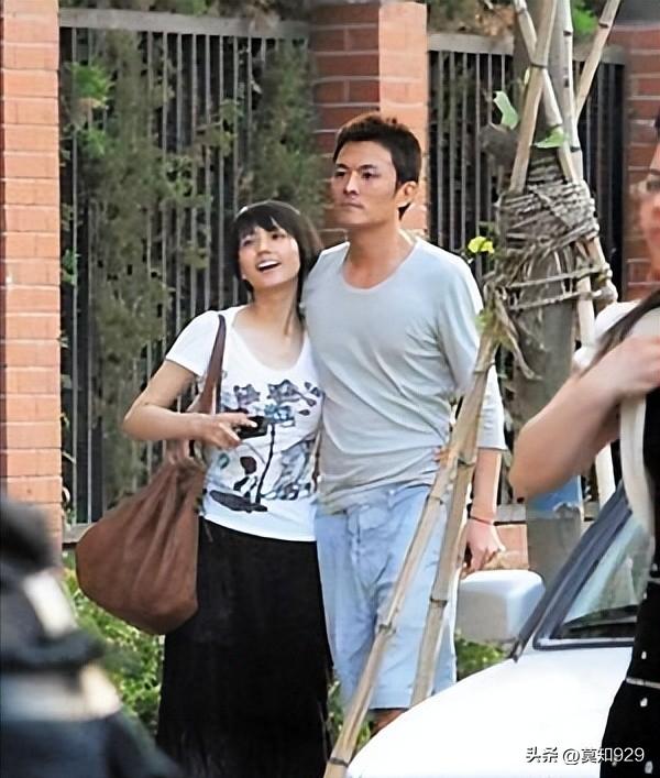 于小伟结婚了吗（于和伟一家三口照片）