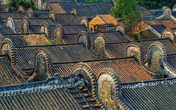 南方古代建筑的风格是什么?