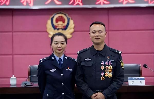 梦见离婚已久的前妻（男人梦见已经离婚的妻子）