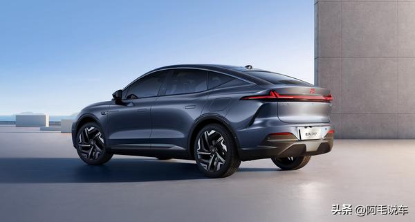 r是什么牌子车(r是什么车)-万谷记