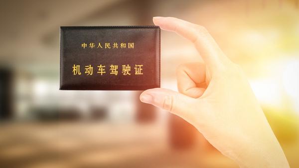 证件照拍照标准（证件照拍照标准要求）