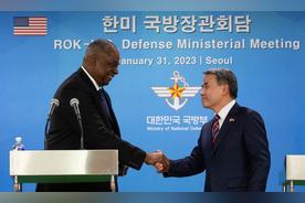 美防长称将在韩国部署更多战略武器