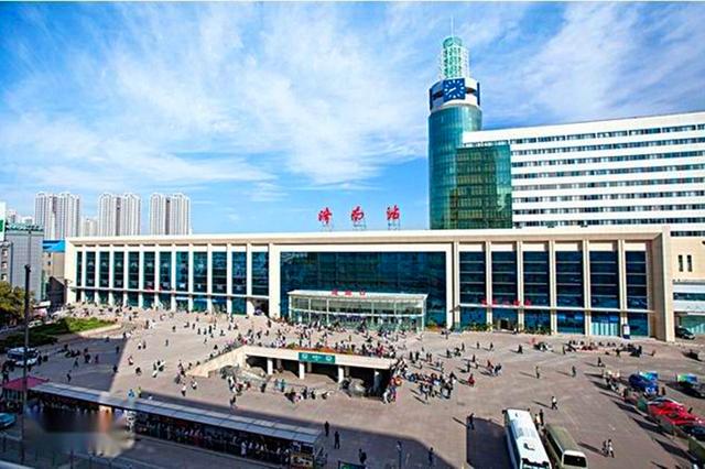 济南站查询(济南火车站时刻表查询)