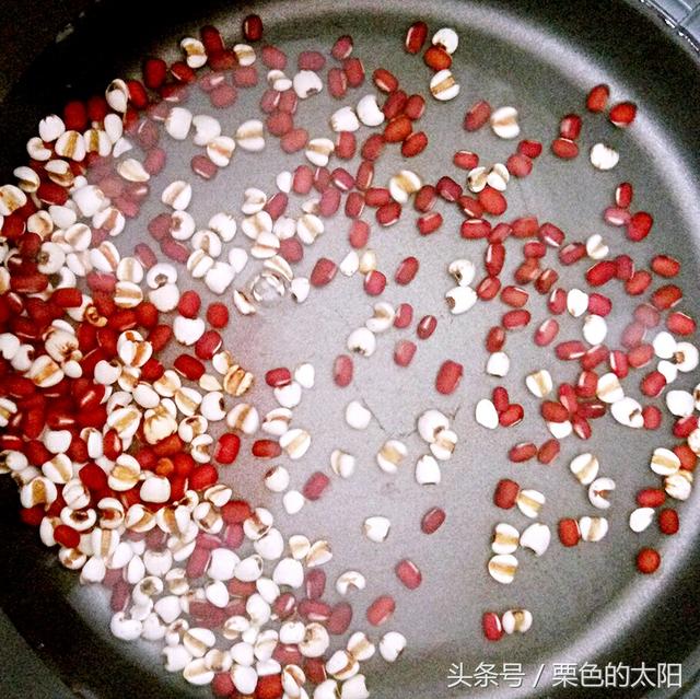 红豆薏米粥熬煮费火又费力？一招教你解决它！