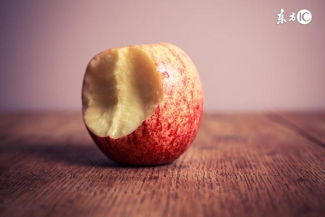 苹果生吃好还是熟吃好？吃了20多年总算明白了！