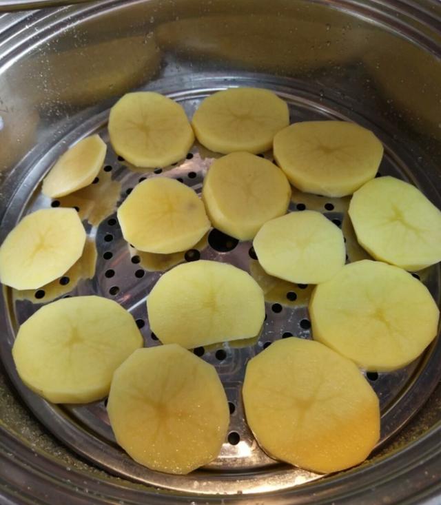 土豆原來可以這樣吃，太美味了