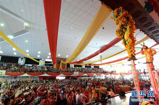 马来西亚举办文化表演庆祝春节