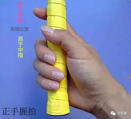 4.比喻时间短或数量少.时间短弯曲手指的意思.屈指一算.