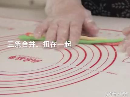 聽說吃了這三款Bling Bling的點(diǎn)心，高考金榜題名