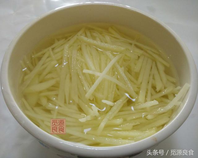 下班后吃什么？为家人做顿饭，8道快手小炒，省时省力还吃的好，吃出满满的幸福感！