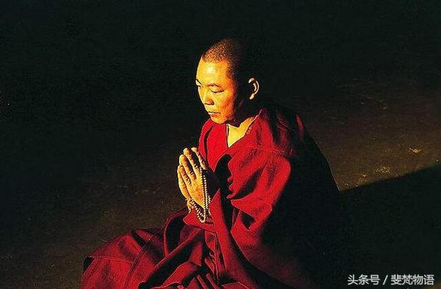 双手合十的标准方法，在佛教中代表什么意义？