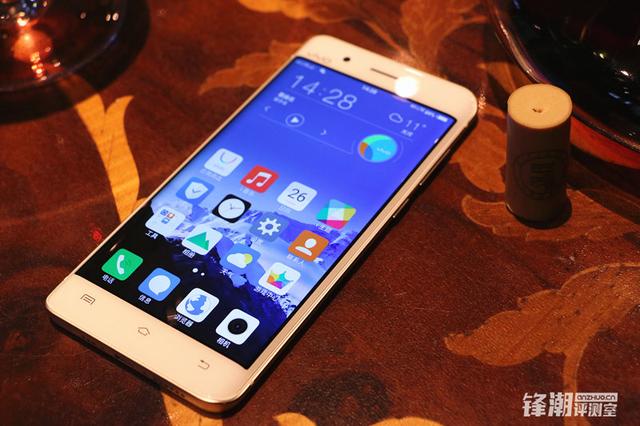 两年磨剑独孤求败：vivo Xplay5上手评测