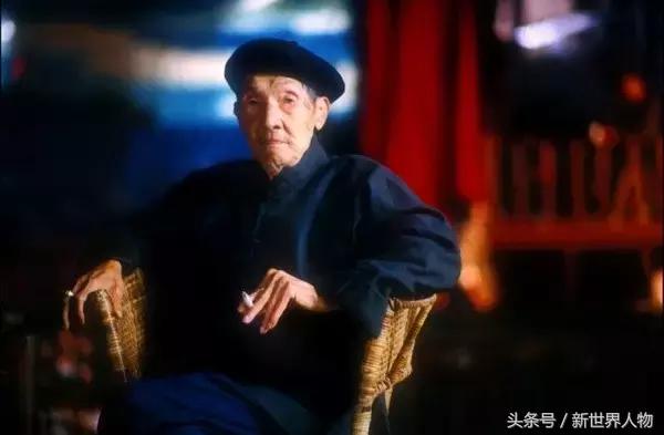 新世界人物——影谈—台湾新电影导师——侯孝贤