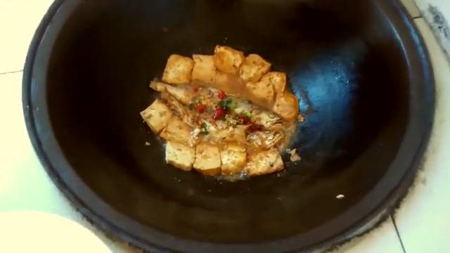 小黄鱼炖豆腐的家常做法 小黄鱼炖豆腐怎么做好