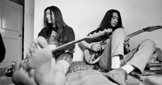 这个打败王菲的女人用镜头记录下中国摇滚