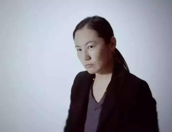这个打败王菲的女人用镜头记录下中国摇滚