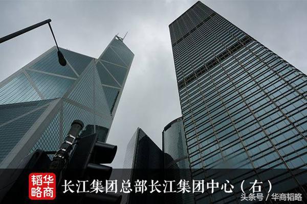 看得懂的李嘉诚,看不懂的王健林