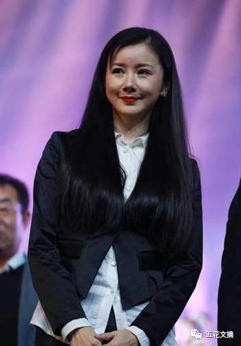 7大女明星整容失败越变越丑 萧蔷脸肿嘴歪 巩新亮成“僵尸新娘”