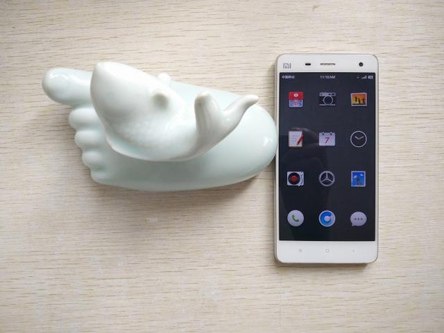 當(dāng)鋼板藝術(shù)遇上工匠情懷：小米4 Smartisan OS測評(píng)