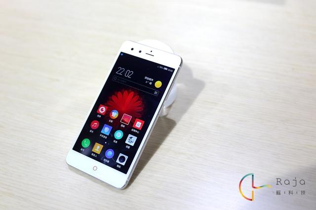 秉承出众拍摄的小屏手机，nubia Z11 mini上手体验