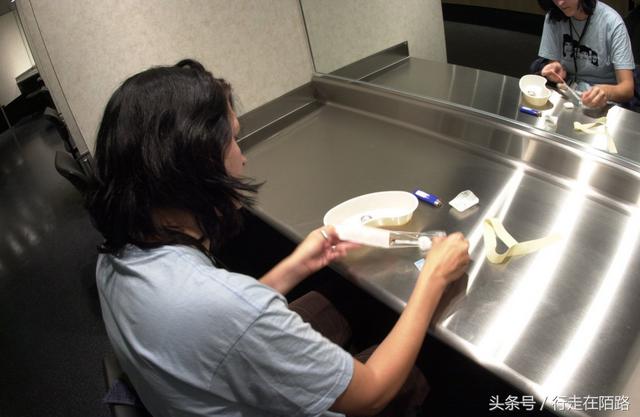合法吸毒的国家:为保障瘾君子生命安全,索性公开允许吸毒