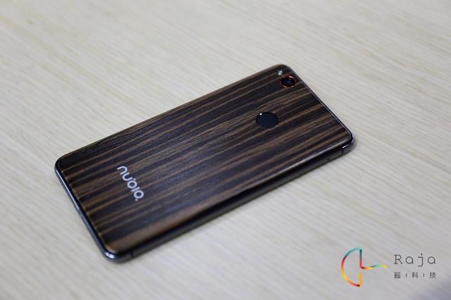 秉承出众拍摄的小屏手机，nubia Z11 mini上手体验