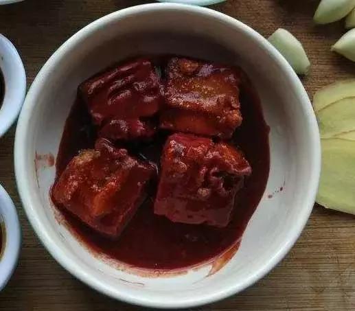 扣肉怎么做才能讓肉不柴不膩？老司機教你超簡單的