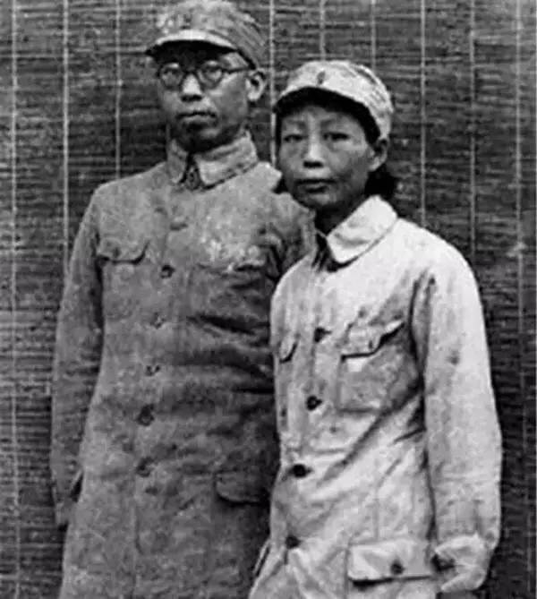 民国结婚证书与旧时名人夫妇照