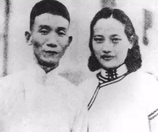 民国结婚证书与旧时名人夫妇照