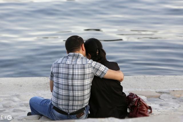 我結婚婆婆沒有給我一分彩禮，小姑子給十萬陪嫁，兩年後我樂開花