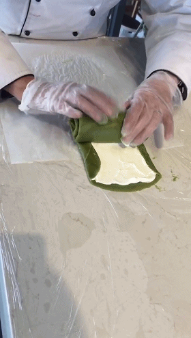 網紅下午茶甜點「抹茶毛巾卷」，簡單快手卷出濃郁抹茶香