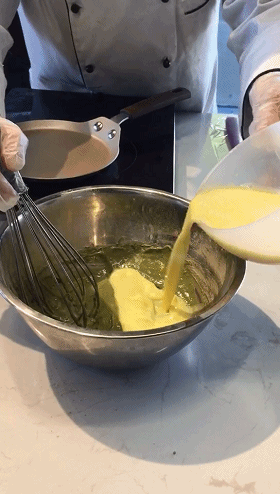 網紅下午茶甜點「抹茶毛巾卷」，簡單快手卷出濃郁抹茶香