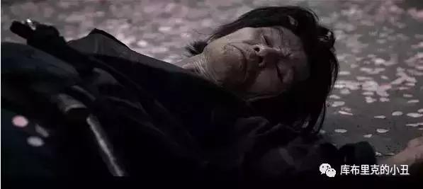 做了一辈子“死跑龙套”的他，用这部电影把我感动了