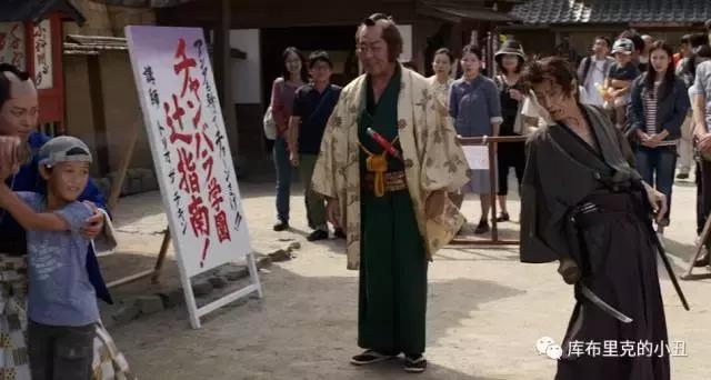 做了一辈子“死跑龙套”的他，用这部电影把我感动了