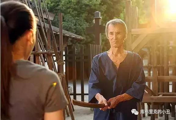 做了一辈子“死跑龙套”的他，用这部电影把我感动了