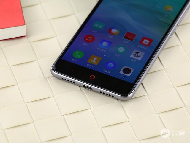 nubia Z11 mini評測感受：仍然小而精