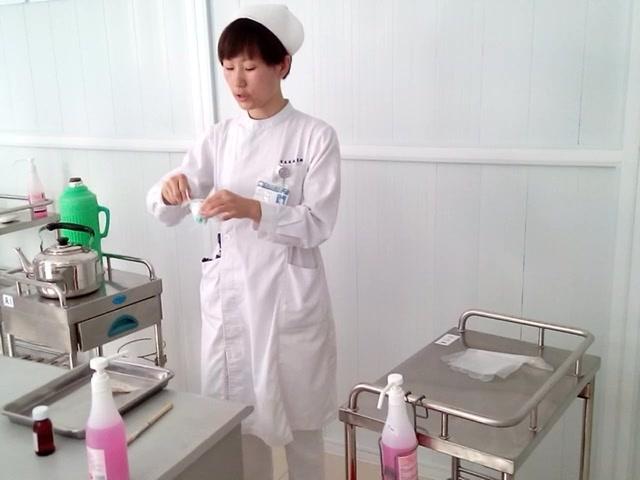 灌肠的流程(灌肠疼不疼多长时间)