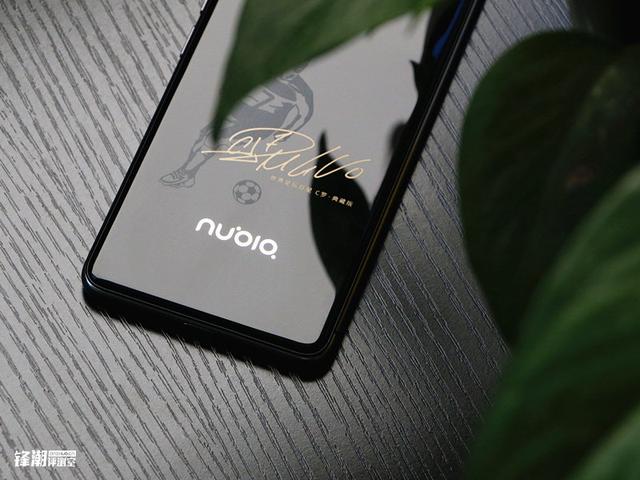 叫板华为梅西：nubia Z11 mini C罗·典藏版开箱图赏