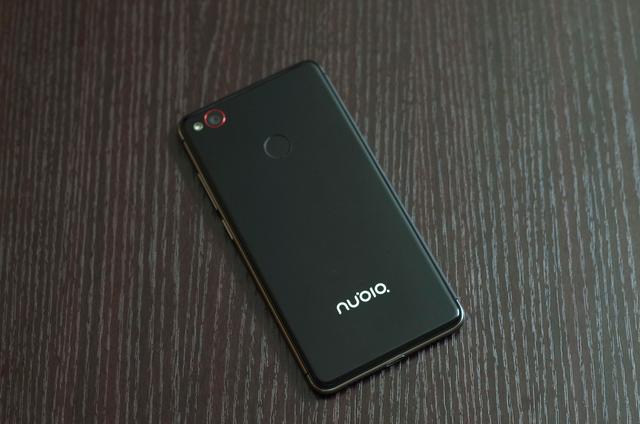 这台手机上很有可能不容易给你很令人满意，nubia Z11 mini感受