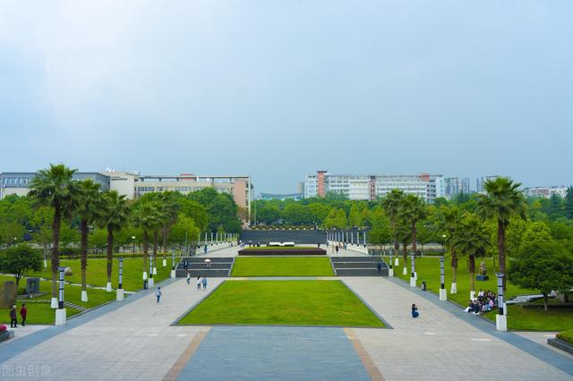 重庆西南政法大学算几本