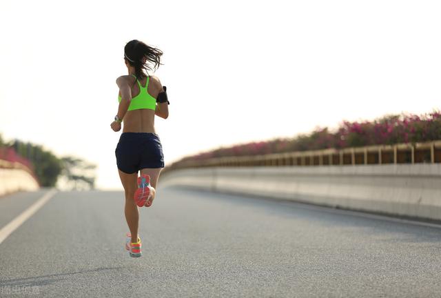 跑步減肥，牢記這4個原則，讓你燃脂速度翻倍