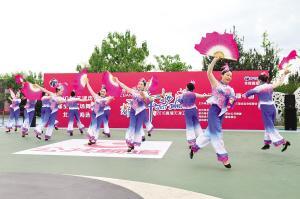 天津首届全民广场舞大赛北辰赛区海选在双街启幕