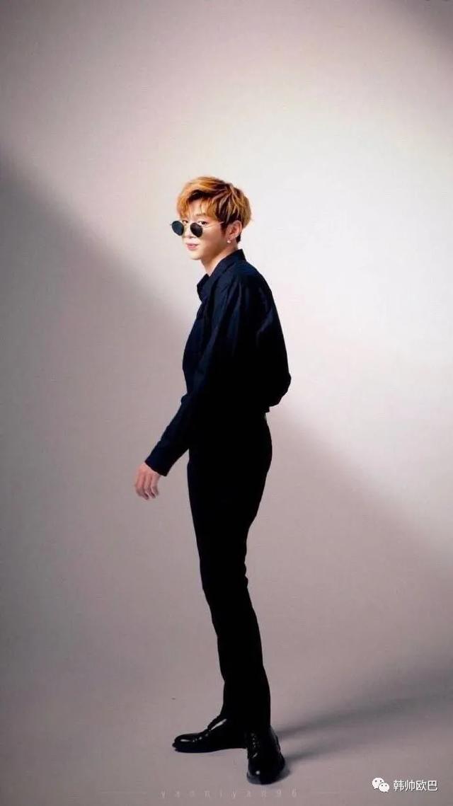 腿超长的男爱豆们的大长腿