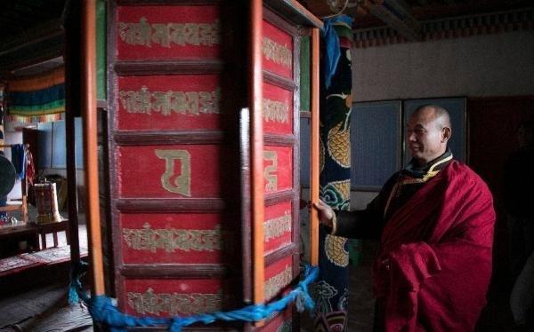 ��һ����𣬼���������Ψһ����ɳĮ���������ֻΪ�����ı���