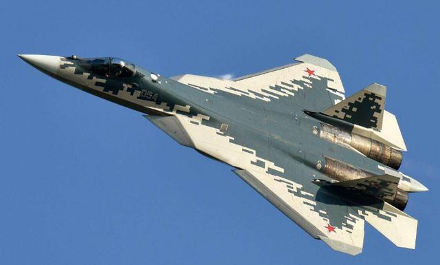 普京胆子真大！苏57迈出关键一步，连美国F35都不