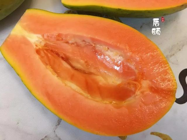 辰頤物語:吃木瓜,選辰頤自然熟紅心木瓜