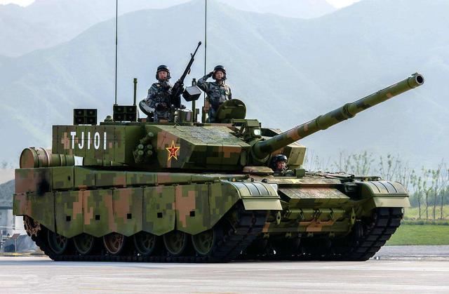 我軍最強(qiáng)坦克99A，輕松擊穿1米厚裝甲，世界坦克排名位列第三